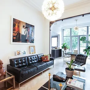 Quatre20cinq Bed & Breakfast